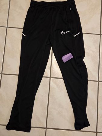 Nike Trainingshose, schwarz, Gr. 146/158, Top Zustand!