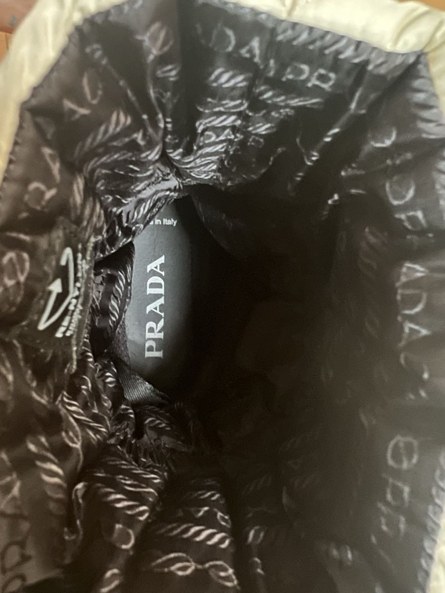 Prada Damenschuhe: Prada boots – Neu (gemäss Beschreibung) aus Zürich von modcoss 4