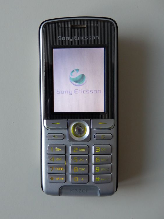 Sony Ericsson K320i | Kaufen auf Ricardo