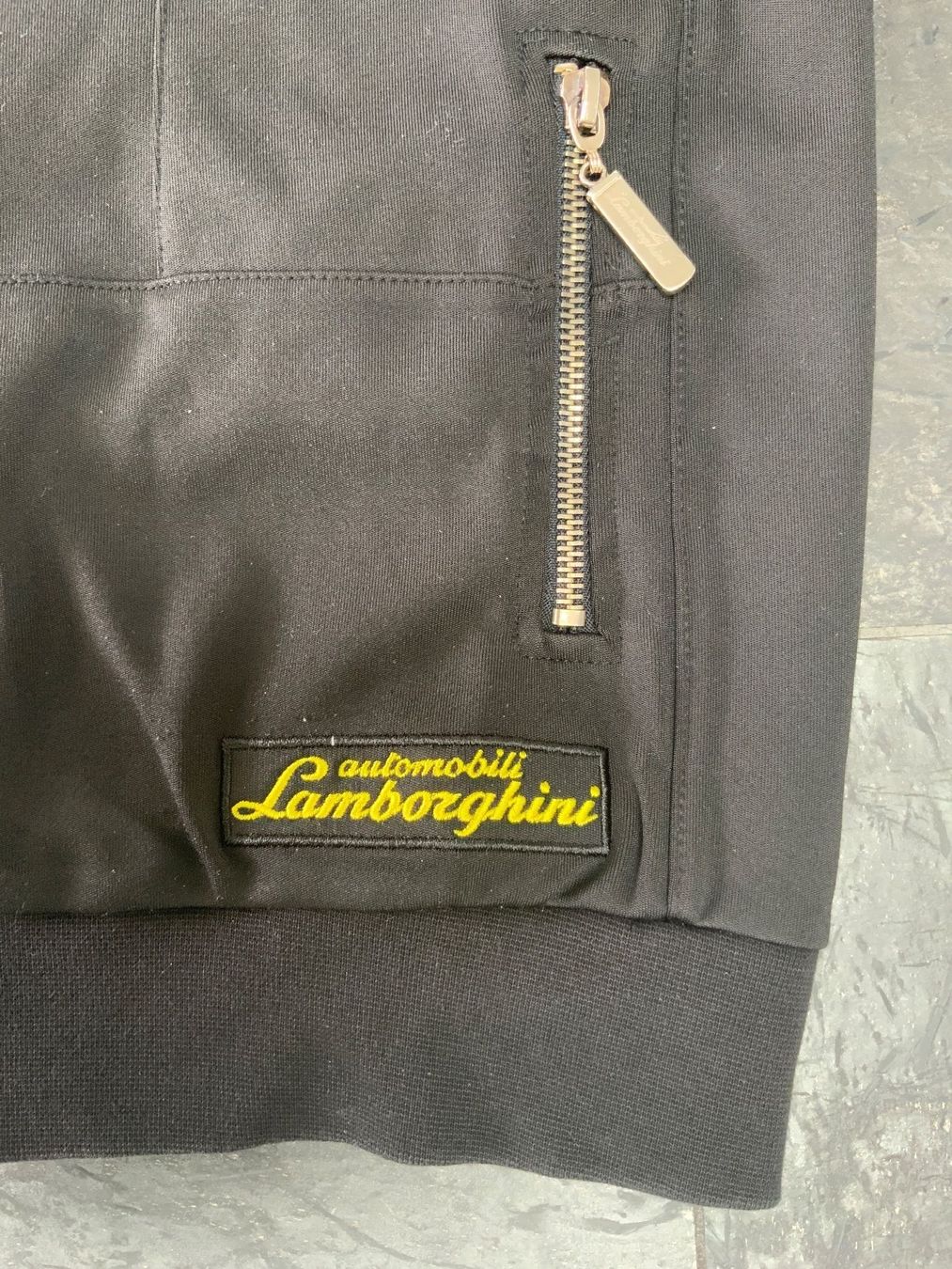 Pulls et sweat-shirts: Pullover, LAMBORGHINI, Knaben, 12Y, ORIGINAL & Super-COOL! – D'occasion à Stäfa par sylla73 1