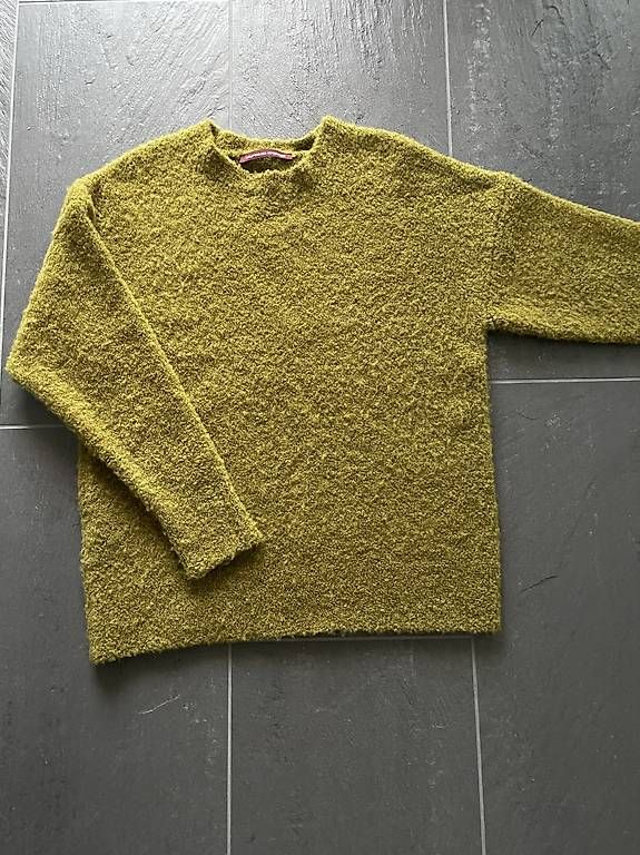 Pulls & Sweat-shirts: Boucle Pulli von Comtoir des Cotonniers – D'occasion à Meisterschwanden par xX3000Xx 3