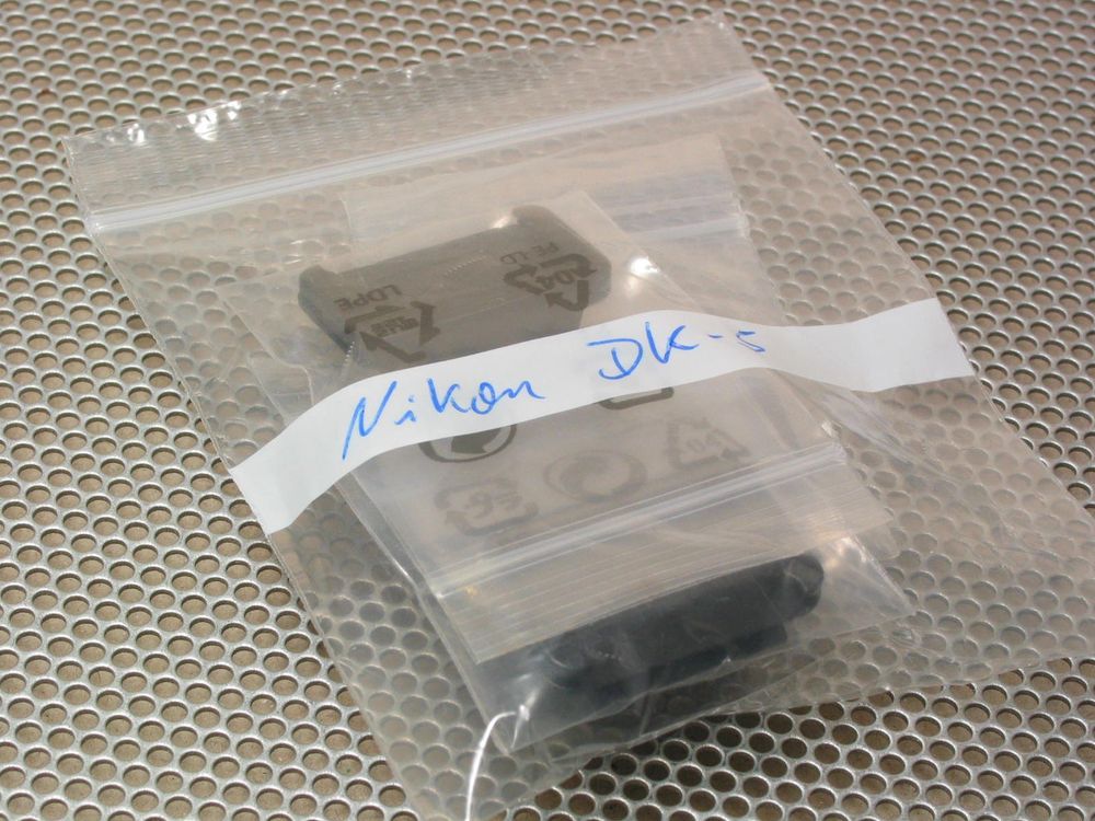 NIKON DK5 Okularabdeckung DK 5 Okular Verschluss NEU   OVP (Neu und
