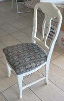 Stuhl weiss mit Stoff Bezug, Shabby Chic .