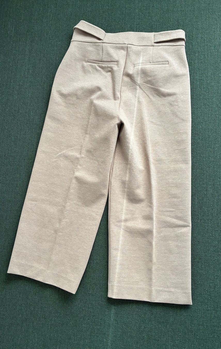 Someday Pantaloni: Someday Culotte Hose – Nuovo (secondo la descrizione) da Kilchberg BL venduto da cha19 1