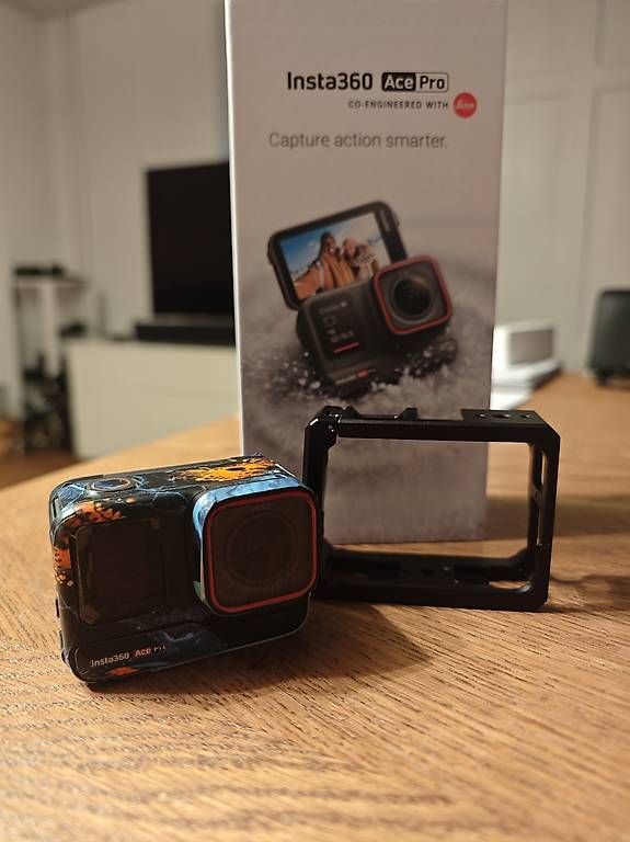 Insta360 Action Cam: Insta360 Ace Pro 8K  Neuwertig – Gebraucht aus Weesen von New-Level-Fitness