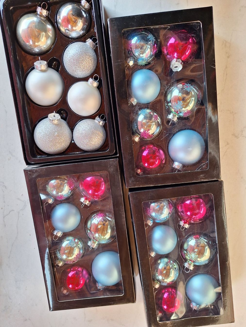 Tutte le decorazioni: WEIHNACHTSBAUMKUGELN CHRISTBAUMKUGELN – Nuovo (secondo la descrizione) da Huttwil venduto da Kunterbuntli