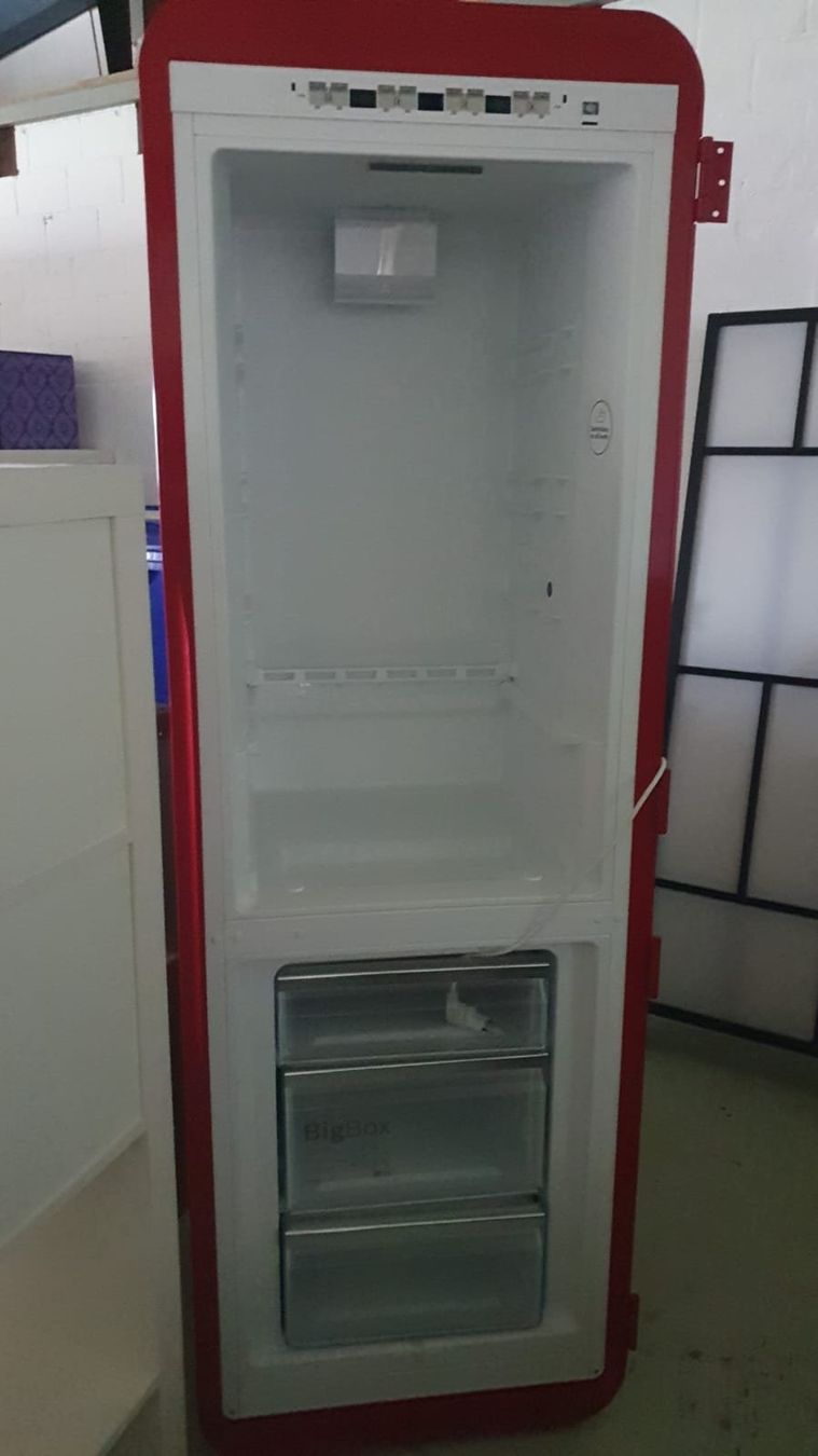 Frigoriferi: Kühlschrank rot – Usato da Siebnen venduto da 15prozent-Shop