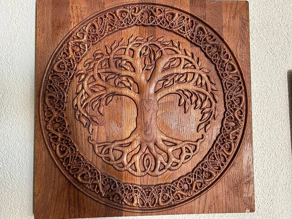 Articoli in legno: Holzreliefs Wikinger/Keltisch 3er-Set, Eiche – Usato da Gümligen venduto da ESCreativwork 1