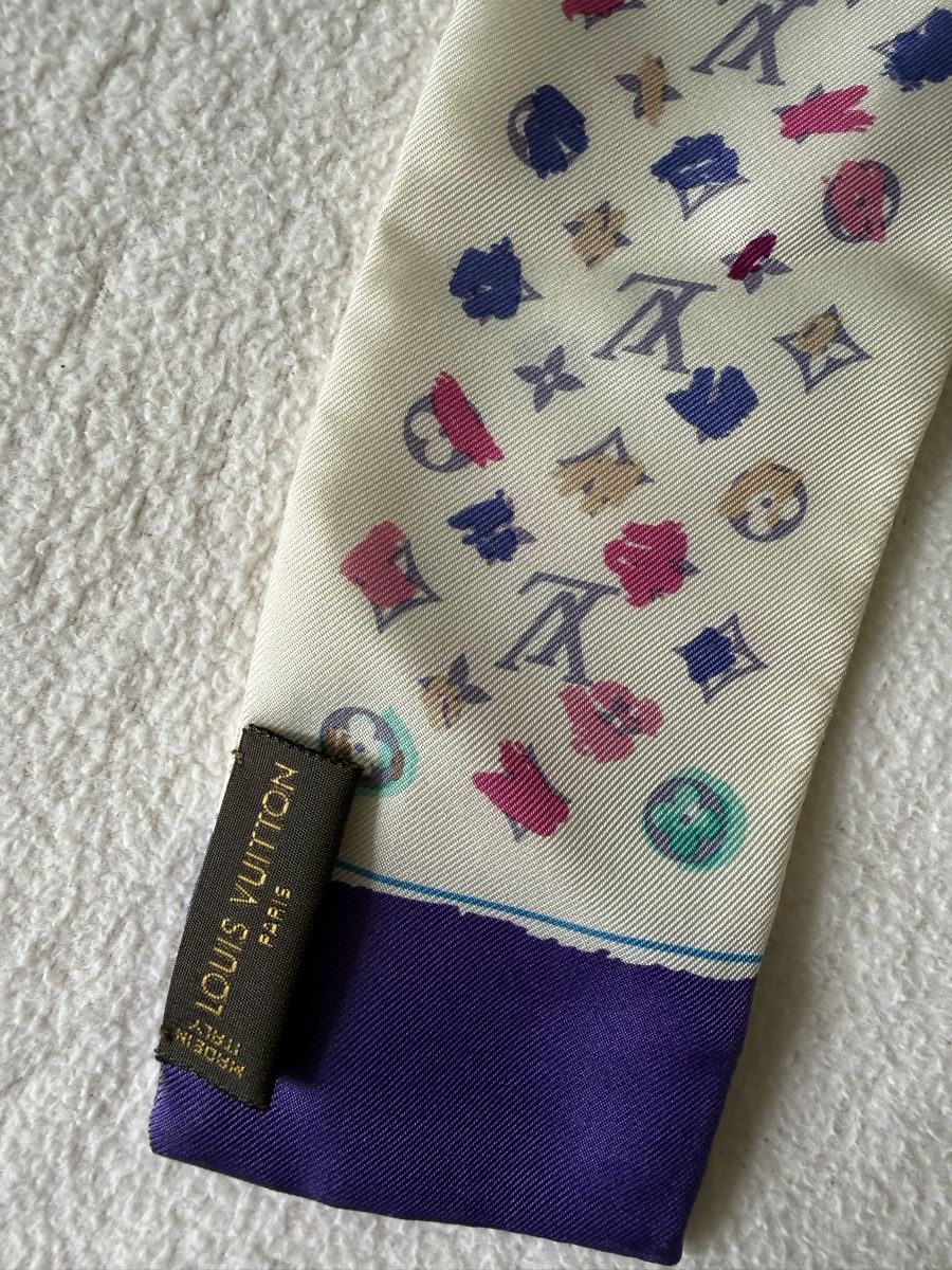 Louis Vuitton Foulards & écharpes: Foulard Original Liuis Vuitton – Neuf (Voir description) à Horgen par nicolinha 1