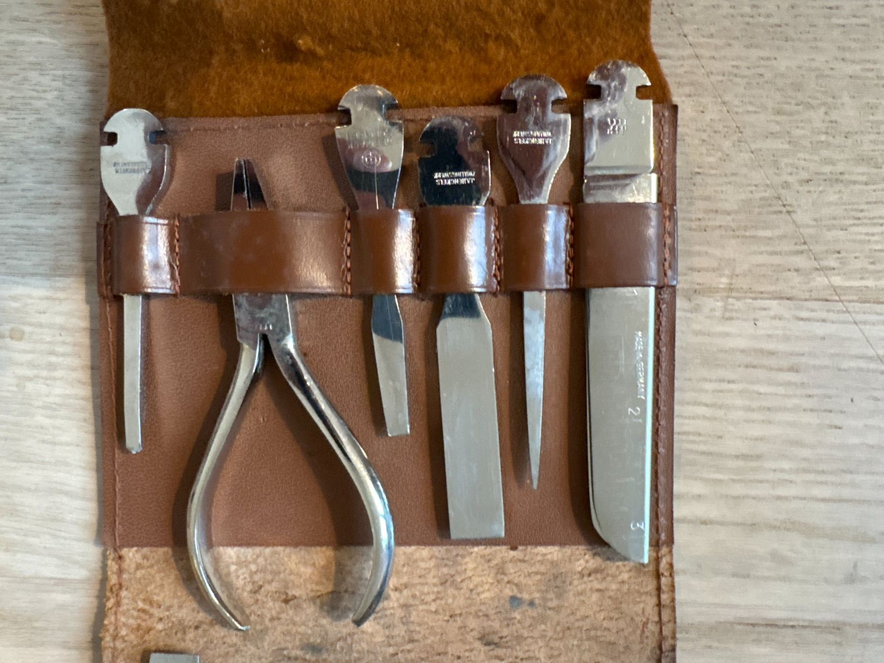 Alle Werkzeuge: Vintage Multitool Zubehör – Defekt aus Elgg von Jo_Naj 1