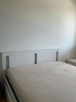 Cadre de lit avec sommier 160x200