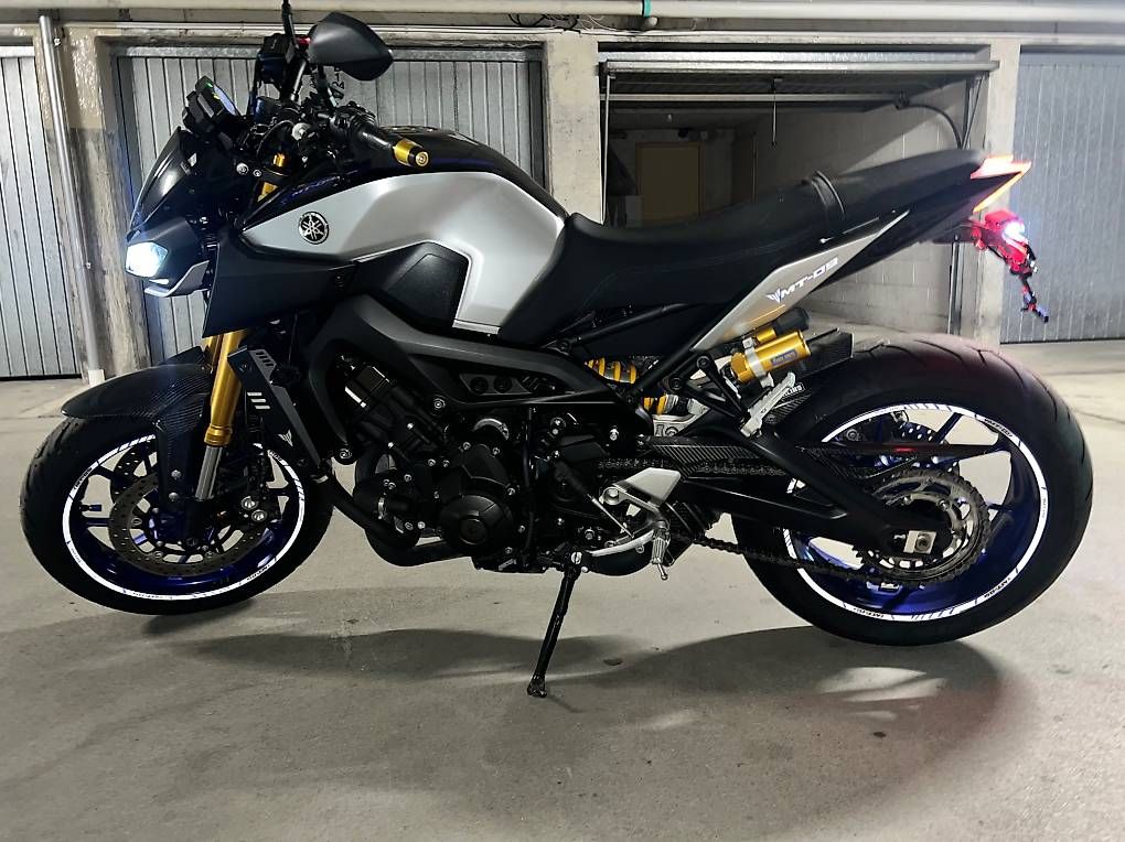 Route: YAMAHA MT-09 SP TERMIGNONI – D'occasion à Pâquis par djfilight 4