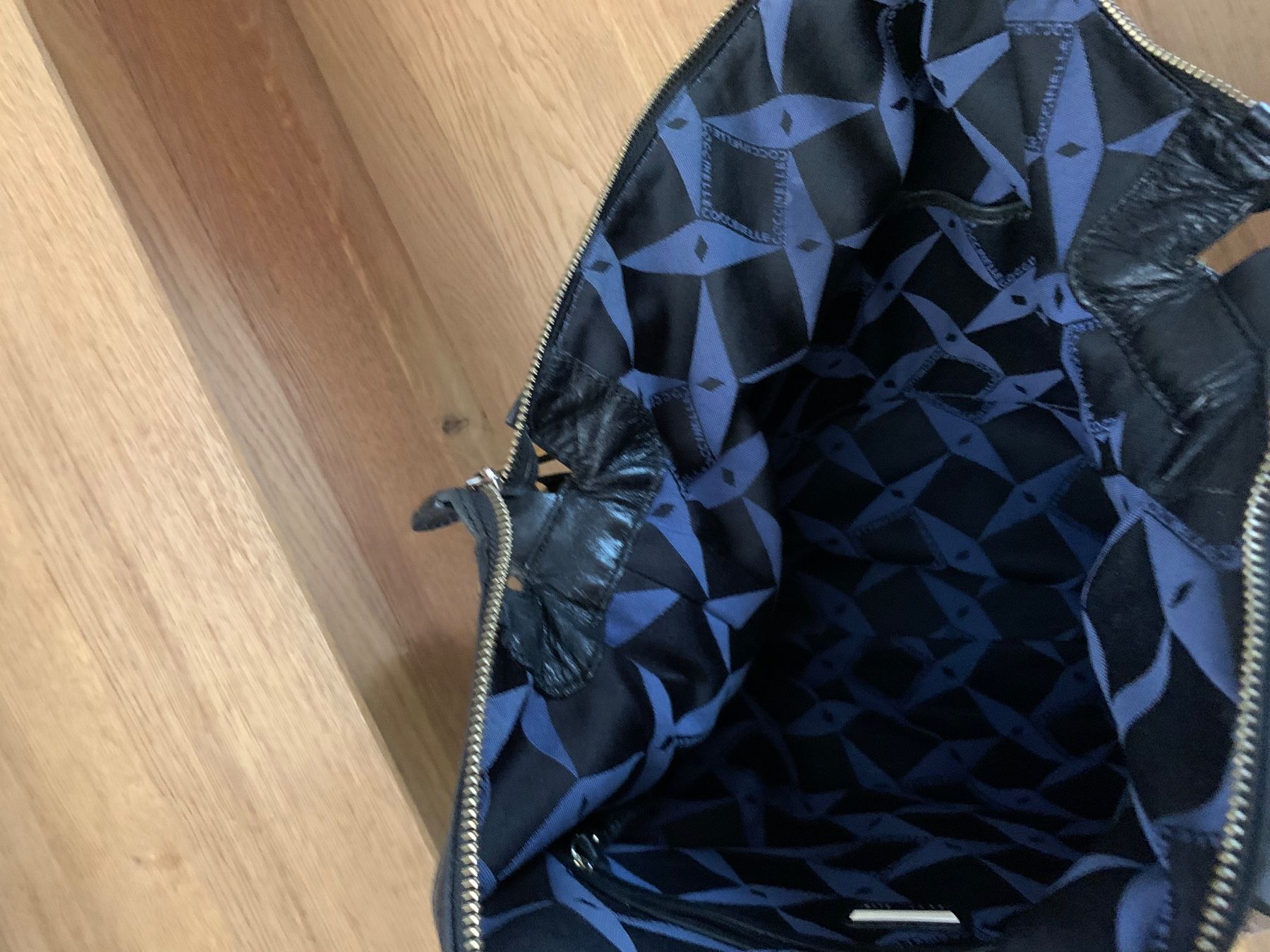 Coccinelle Borse da donna: Tasche von Coccinelle – Usato da Herzogenbuchsee venduto da zukerka 1