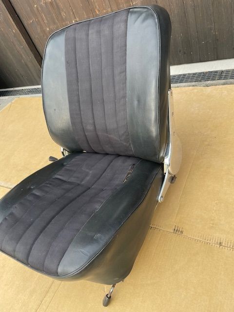 Porsche Tutti pezzi di ricambio auto: PORSCHE Sitze 356 - 912 - 911 – Usato da Villnachern venduto da Kneti996 2