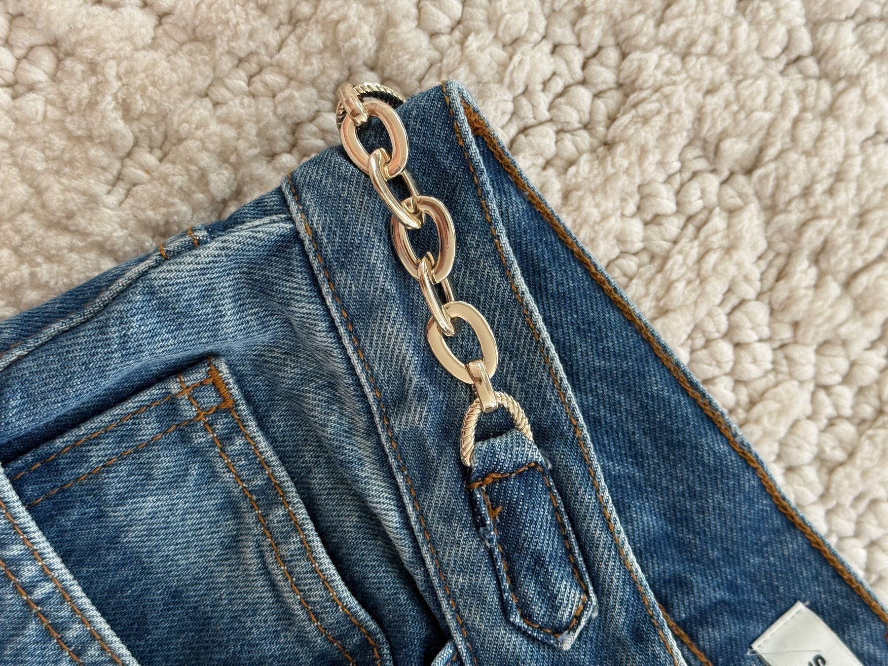 Sandro Jeans: Sandro Bootcut Jeans mit Kette, Grössel 34 – Nuovo (secondo la descrizione) da Luzern venduto da prelovedfashion_99 3