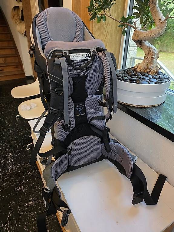 Marsupi portabebè: Deuter Kid Comfort 3 – Usato da Muri b. Bern venduto da Elviz13 2
