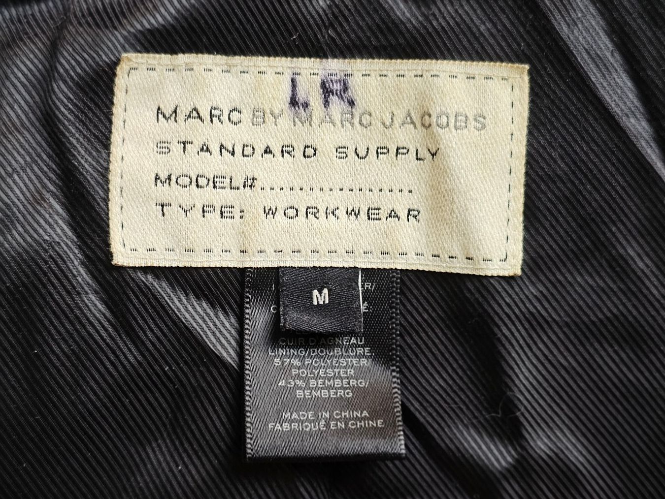 Marc Jacobs Cappotti: Schwarzer gesteppter Mantel, Marc Jacobs, Leder, Gr. M – Usato da Ried-Brig venduto da Zzyzx 8