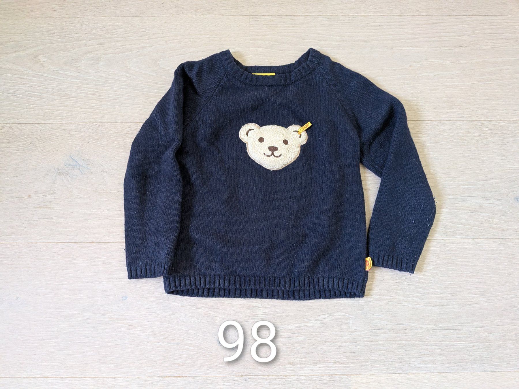 Steiff Maglioni & Felpe: Original STEIFF Strickpullover mit grossem Teddy Gr. 98 – Usato da Appenzell-Steinegg venduto da ramostof