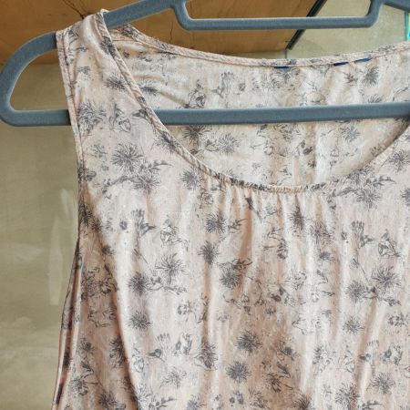 🐸 TOP / BLUSE ZARTES BLÜTENMUSTER S/M NILE?