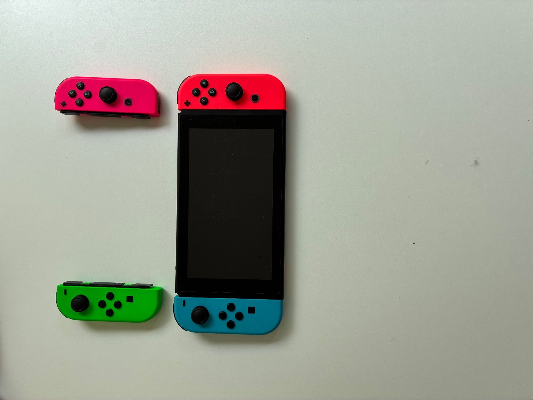 Nintendo Console: Nintendo Switch Bundle inkl. Ring Fit Adventure und Spiele – Usato da Wädenswil venduto da Khardam 5