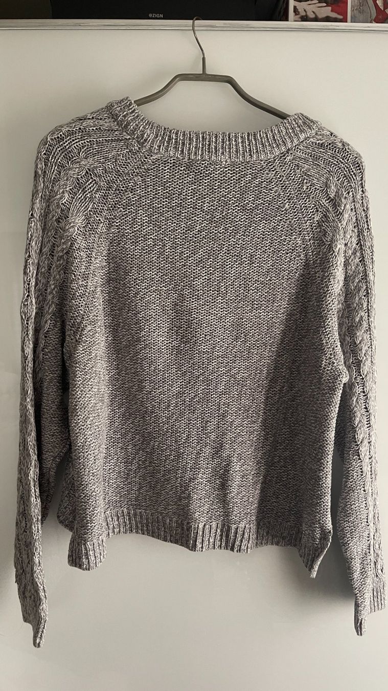 Maglioni & Felpe: H&M Pullover grau – Usato da Lausen venduto da sim_hgp6 3