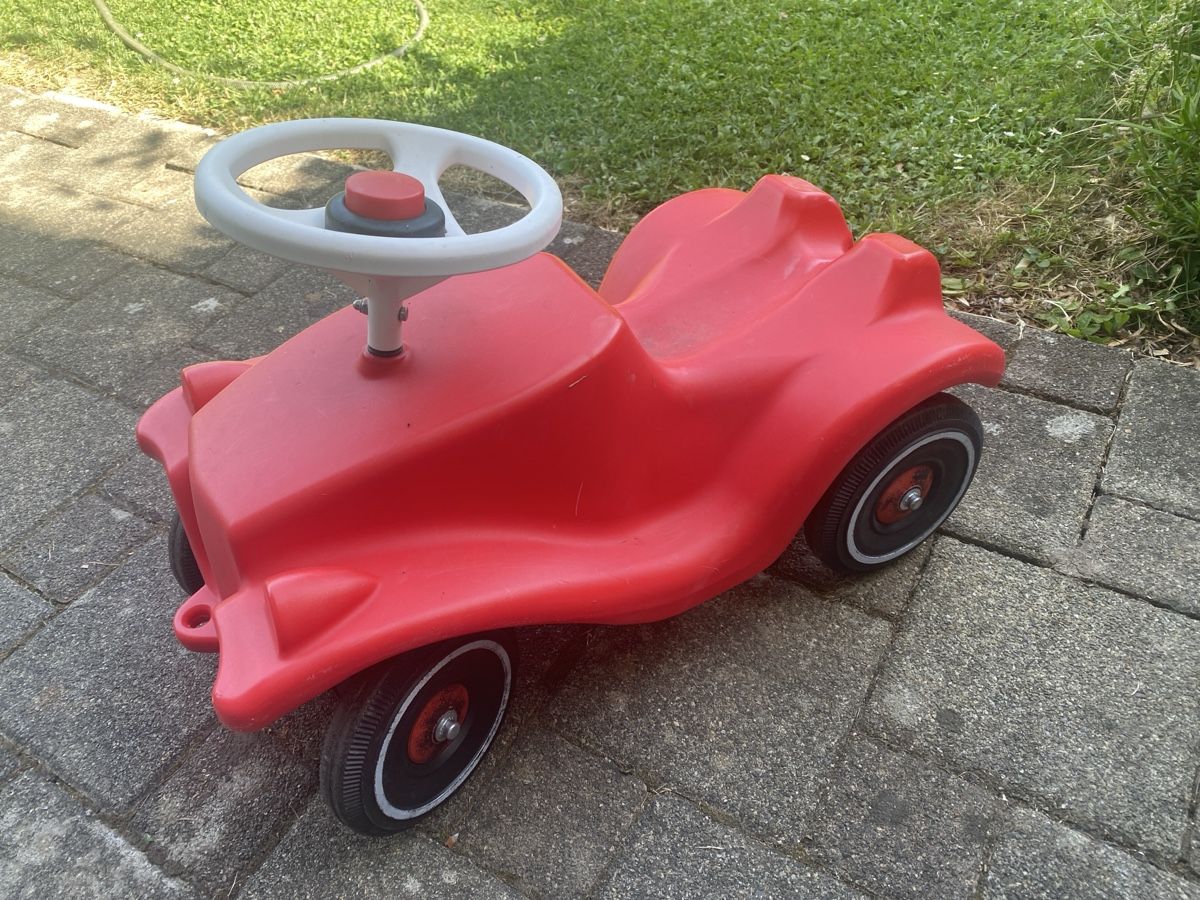 Veicoli per bambini: Rotes Bobby-Car für Kinder – Usato da St. Gallen venduto da Msgoethe 1