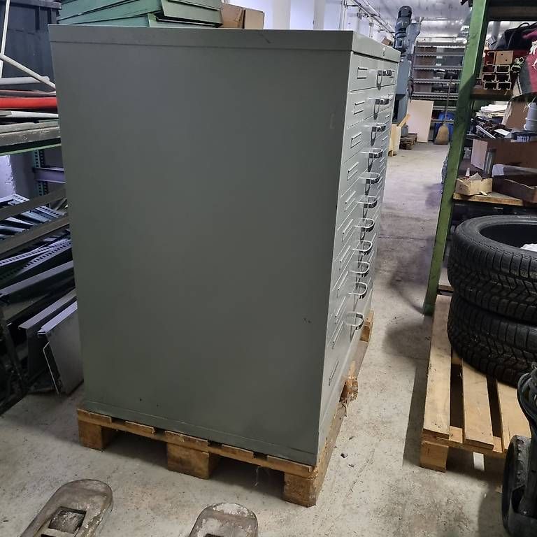 Armadi: Zeichenschrank – Usato da Altendorf venduto da Balz052 1