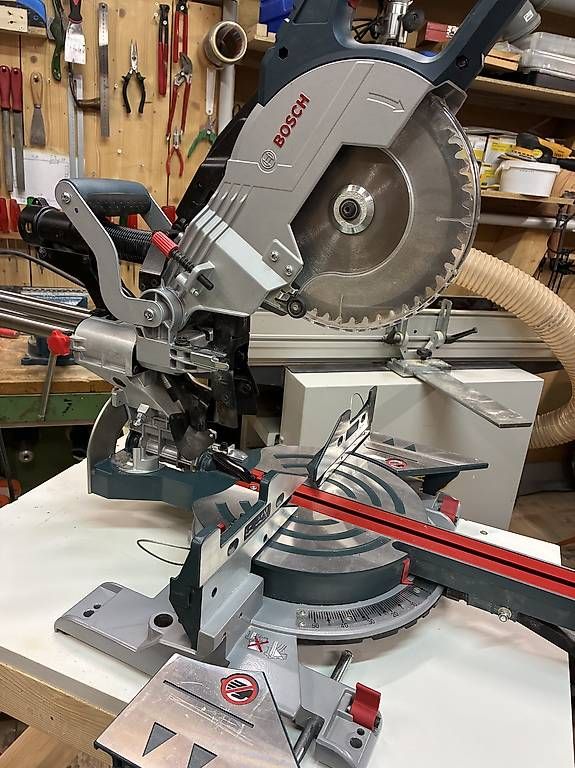 Bosch Seghe: Bosch Professional  GCM 8 SJL – Usato da Zürich venduto da obe_t7xp 4