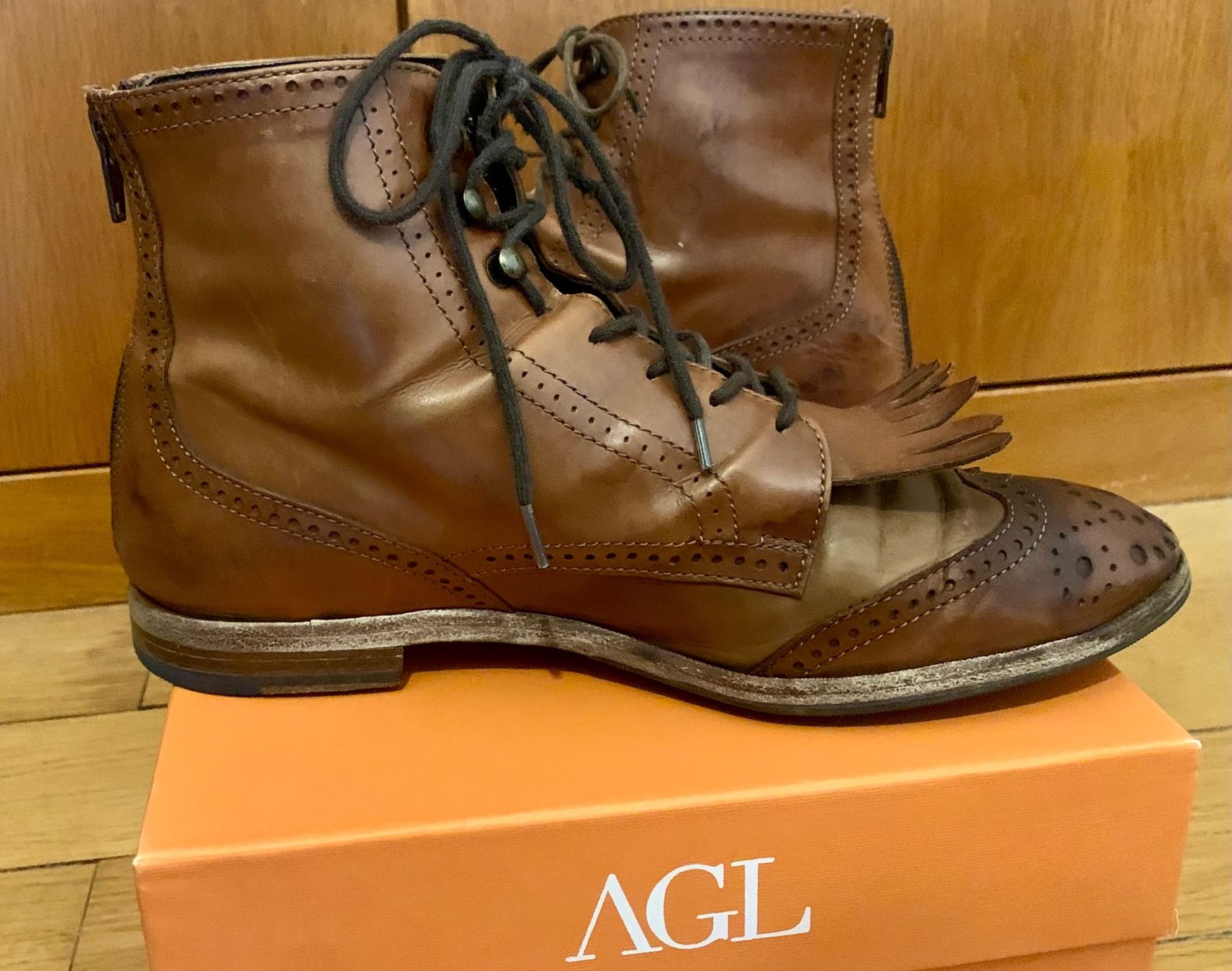 AGL Scarpe da donna: AGL Budapester Stiefelette, Gr. 38 – Usato da Zürich venduto da p_q7q_nichtraucher 4
