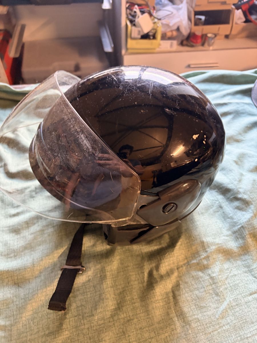 Helme & Visiere: Motorradhelm – Gebraucht aus Naters von Headliner88