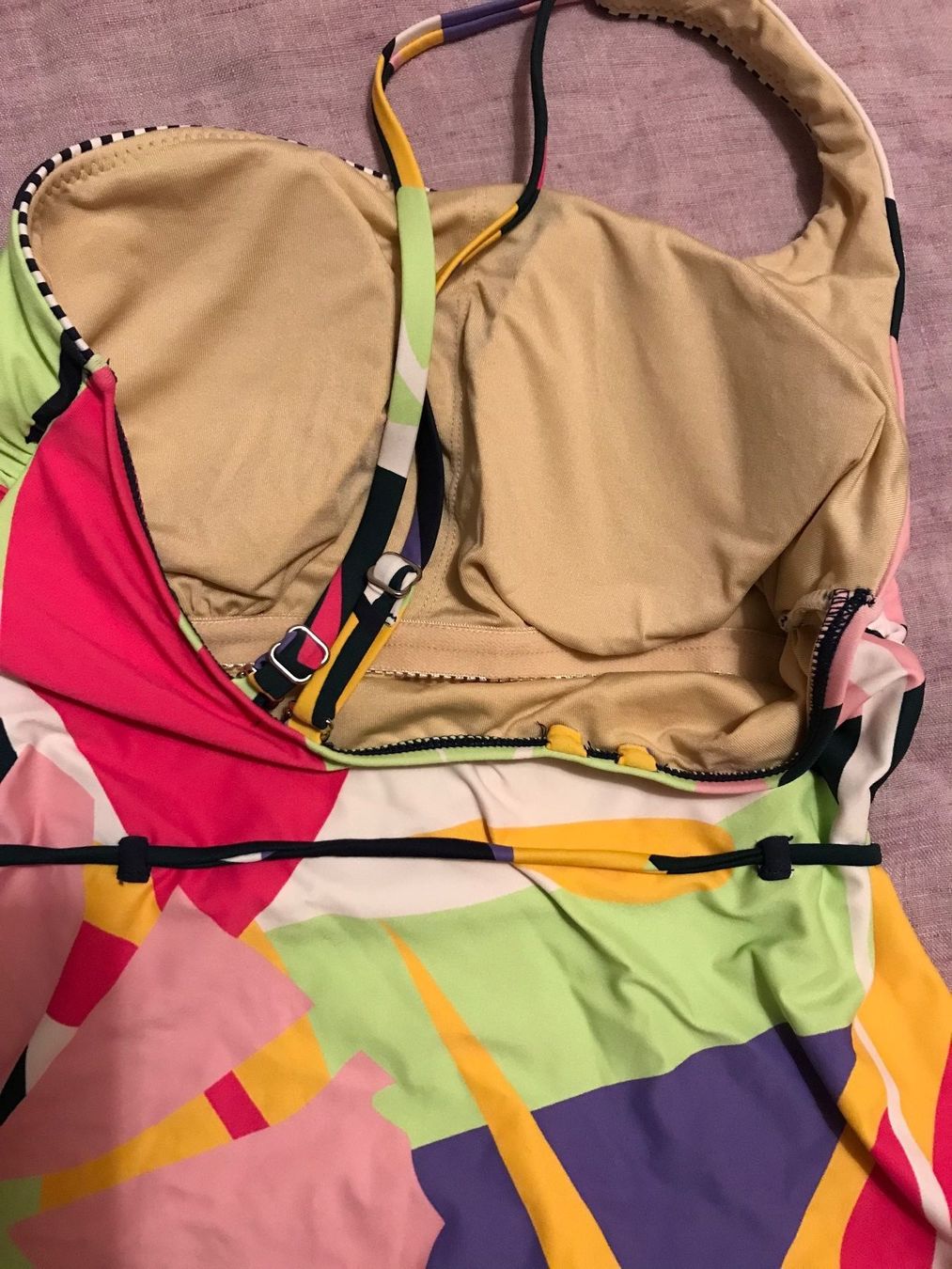 Beldona Costumi da bagno & Bikini: Badekleid – Usato da Luzern venduto da kasophie 2