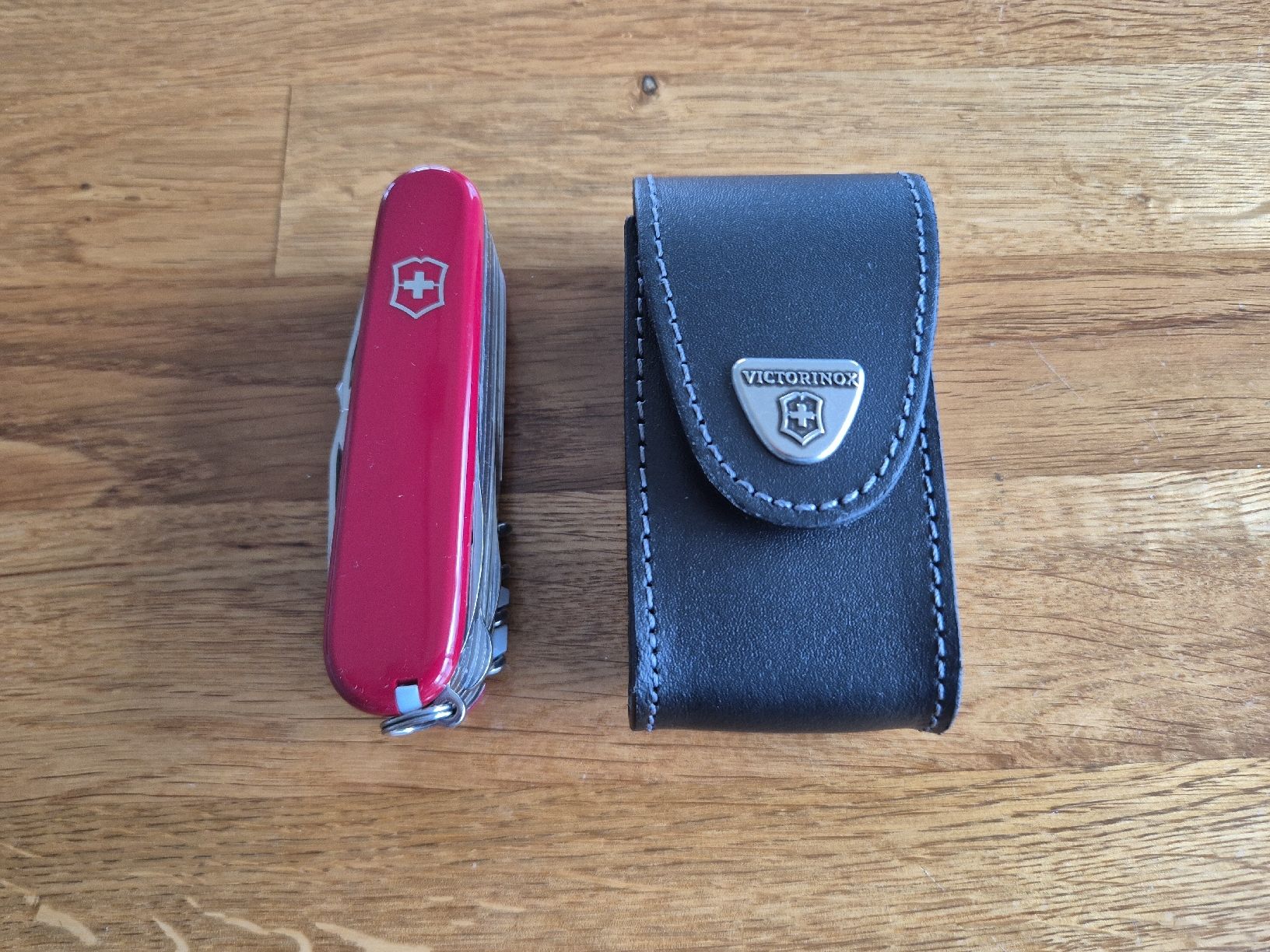Victorinox Coltelli tascabile: Victorinox Taschenmesser mit Etui – Nuovo (secondo la descrizione) da Schenkon venduto da -Conker- 1