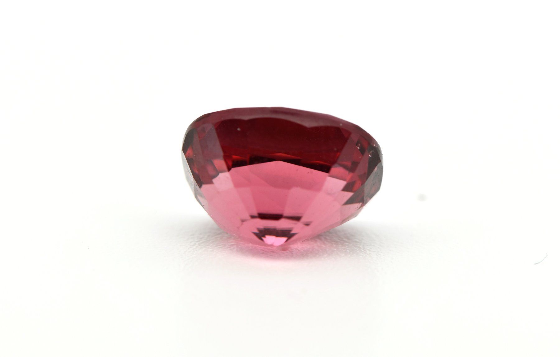 Pietre preziose: Vived Pink Spinel Vietnam 4.25 ct – Usato da Schliern b. Köniz venduto da Hiel 4