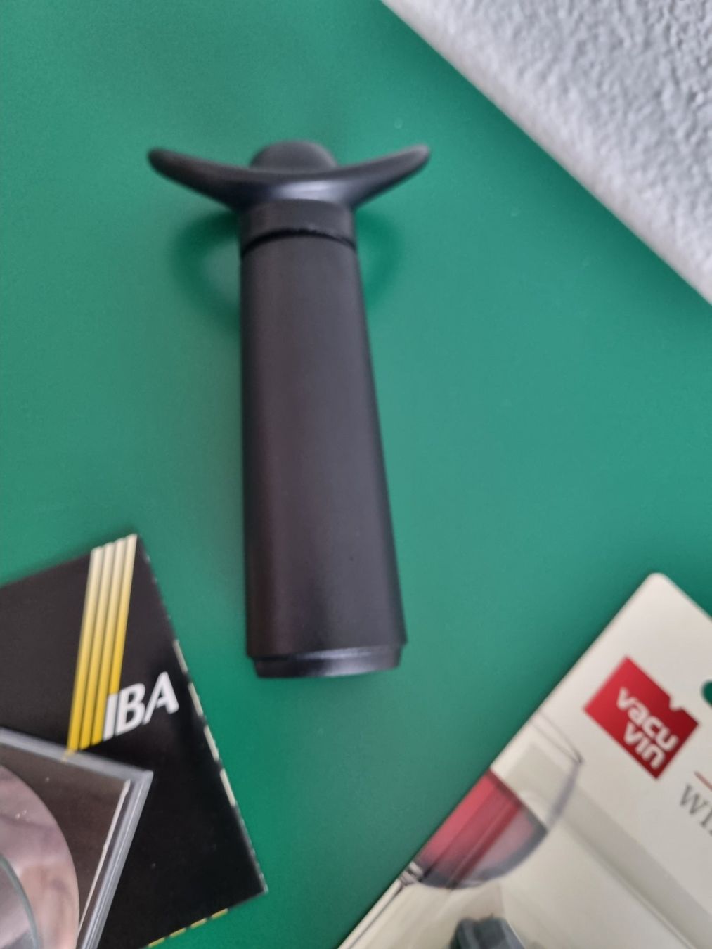 Vacu Vin Apribottiglie & Tappi per chiusura: Vacuum Wein Konvolut – Nuovo (secondo la descrizione) da Zofingen venduto da Felpa 2