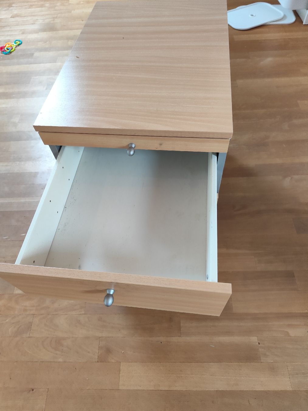 Banconi: Rollcontainer Büromöbel Holzoptik, Top Zustand! – Usato da Gutenswil venduto da kueni08 3