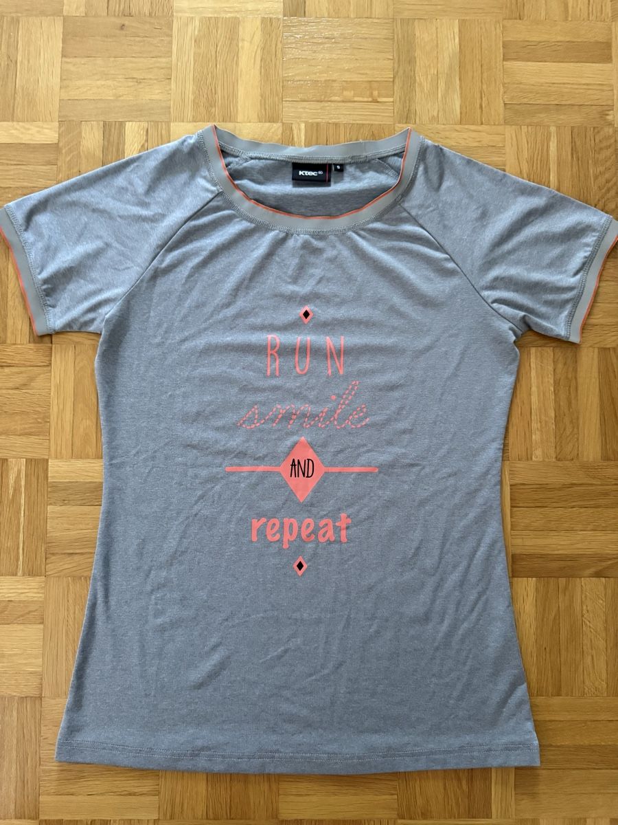 T-shirt: KTEC Sporttshirt – Usato da Binningen venduto da zoemaya