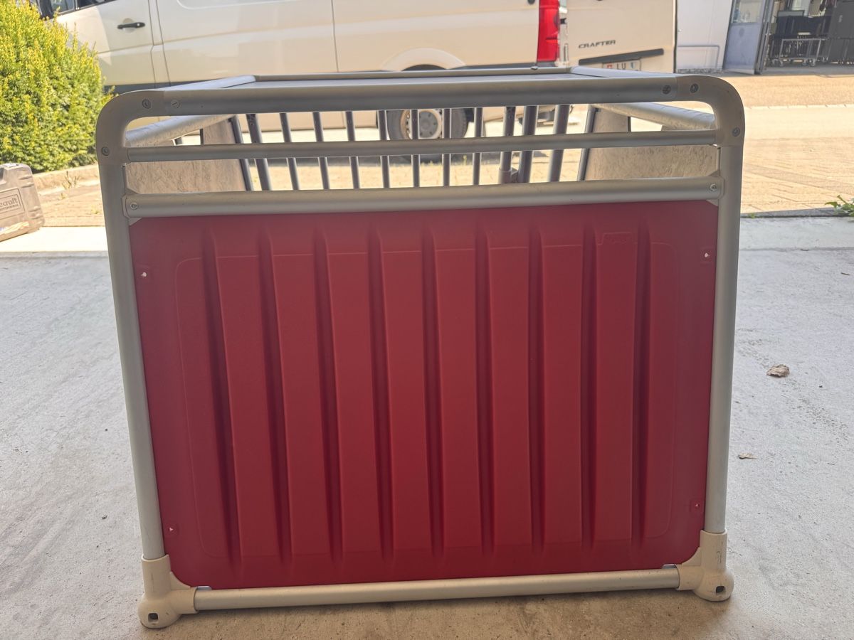 4pets Cages, transport & sécurité: 4pets eco Hundebox Grösse L gebraucht – D'occasion à Grosswangen par honda1986 2