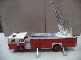 Feuerwehr Fahrzeug Metall-Model 1:50