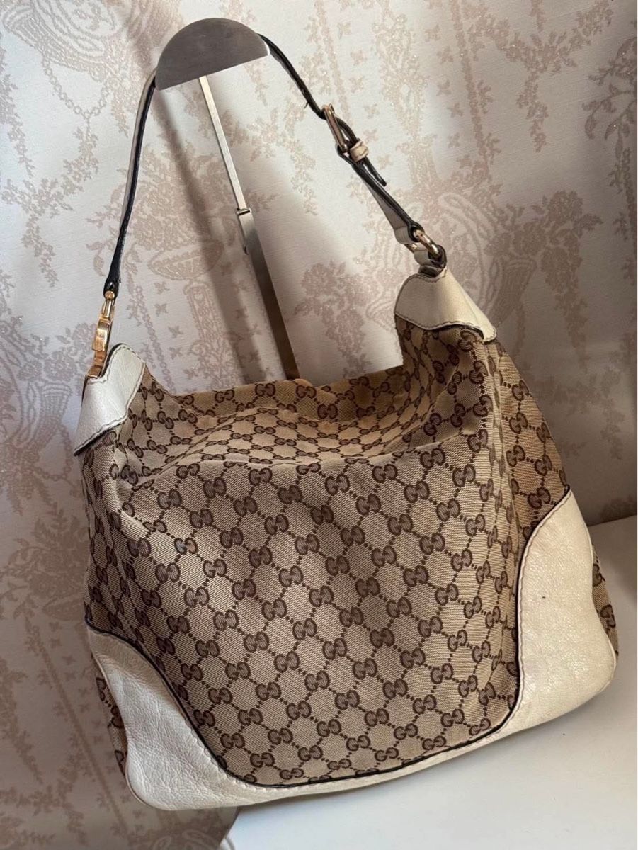 Gucci Borse da donna: Gucci Monogram Medium Charlotte Hobo Off White – Usato da Buch am Irchel venduto da Pukpan_99
