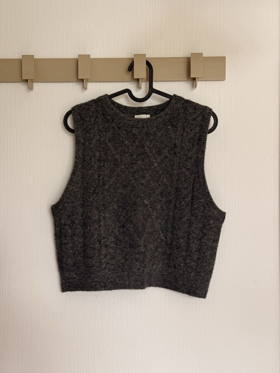 H&M Gilets & Westen: Gilet sans manches gris chiné – Gebraucht aus Monnaz von MDVintage