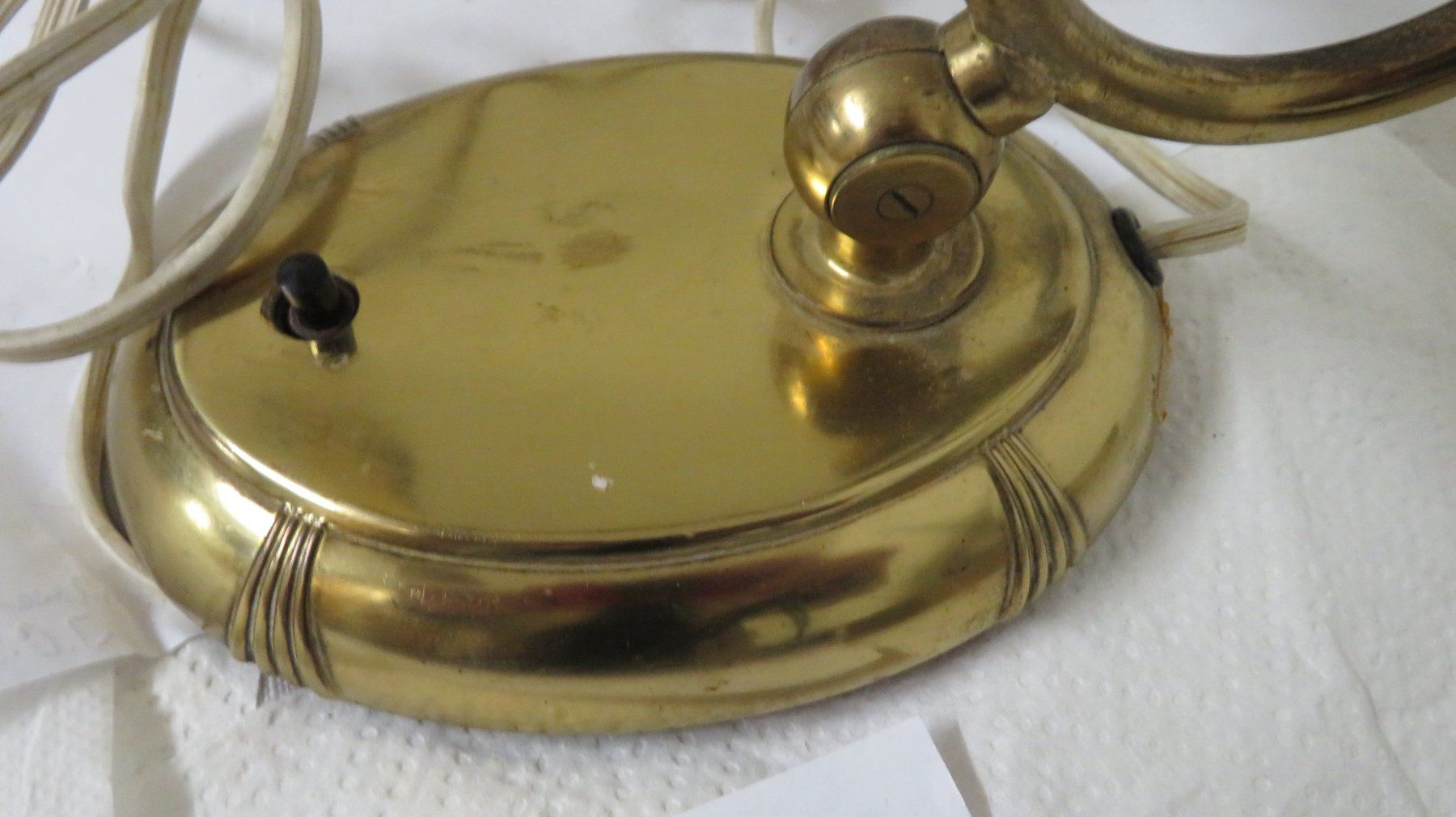 Lampade: Tischlampe antik, messing ca. 100 jährig – Usato da Wetzikon ZH venduto da morda1954 7