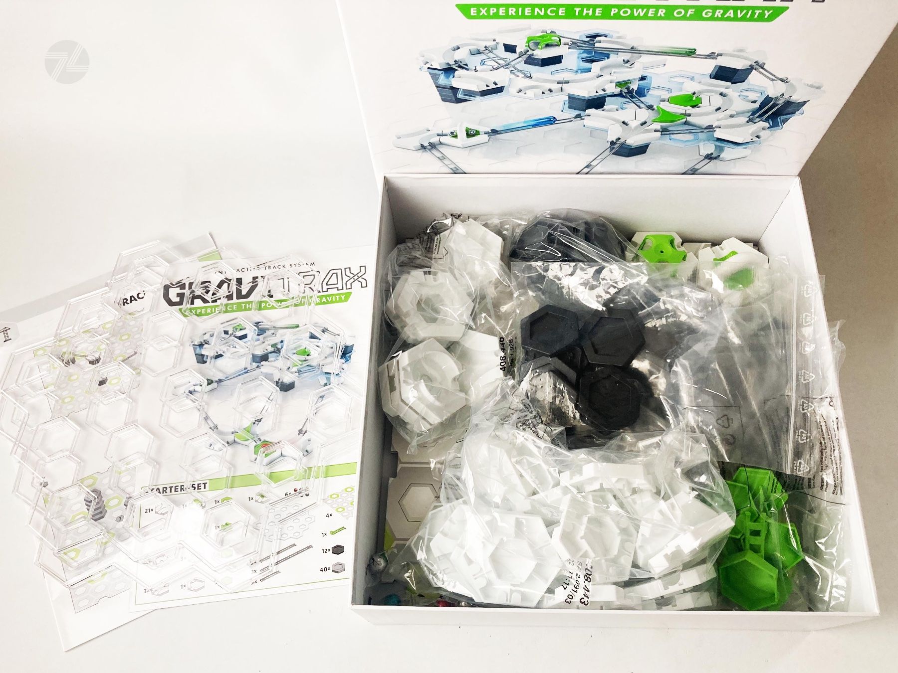 Ravensburger Giocattoli: Gravitrax Kugelbahn Track System Starter-Set unbenutzt – Nuovo (secondo la descrizione) da Wetzikon ZH venduto da cyan74 1