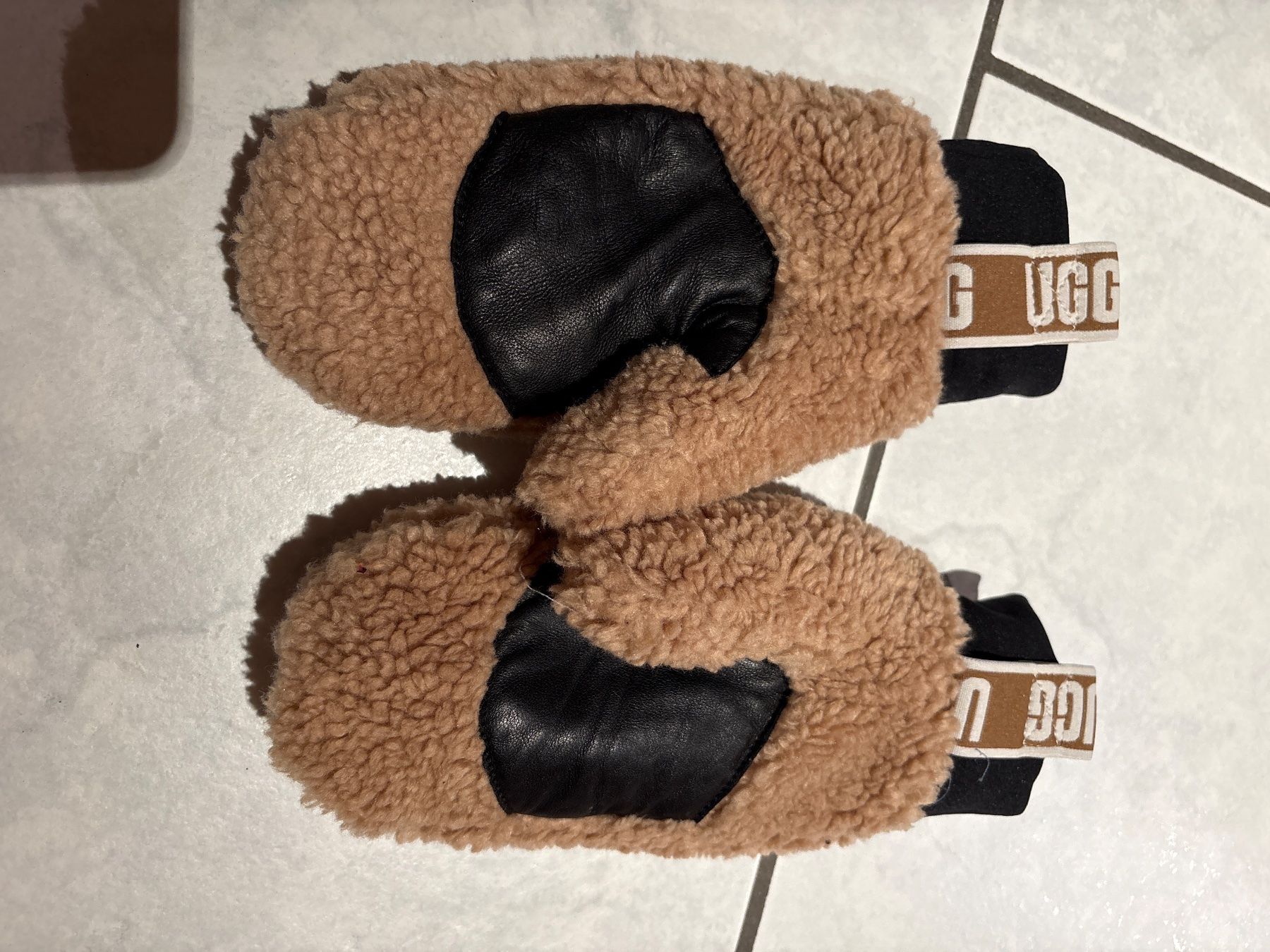 Ugg Gants & mitaines : UGG Handschuhe Teddy – Neuf (Voir description) à Nottwil par wasserlufterde 1