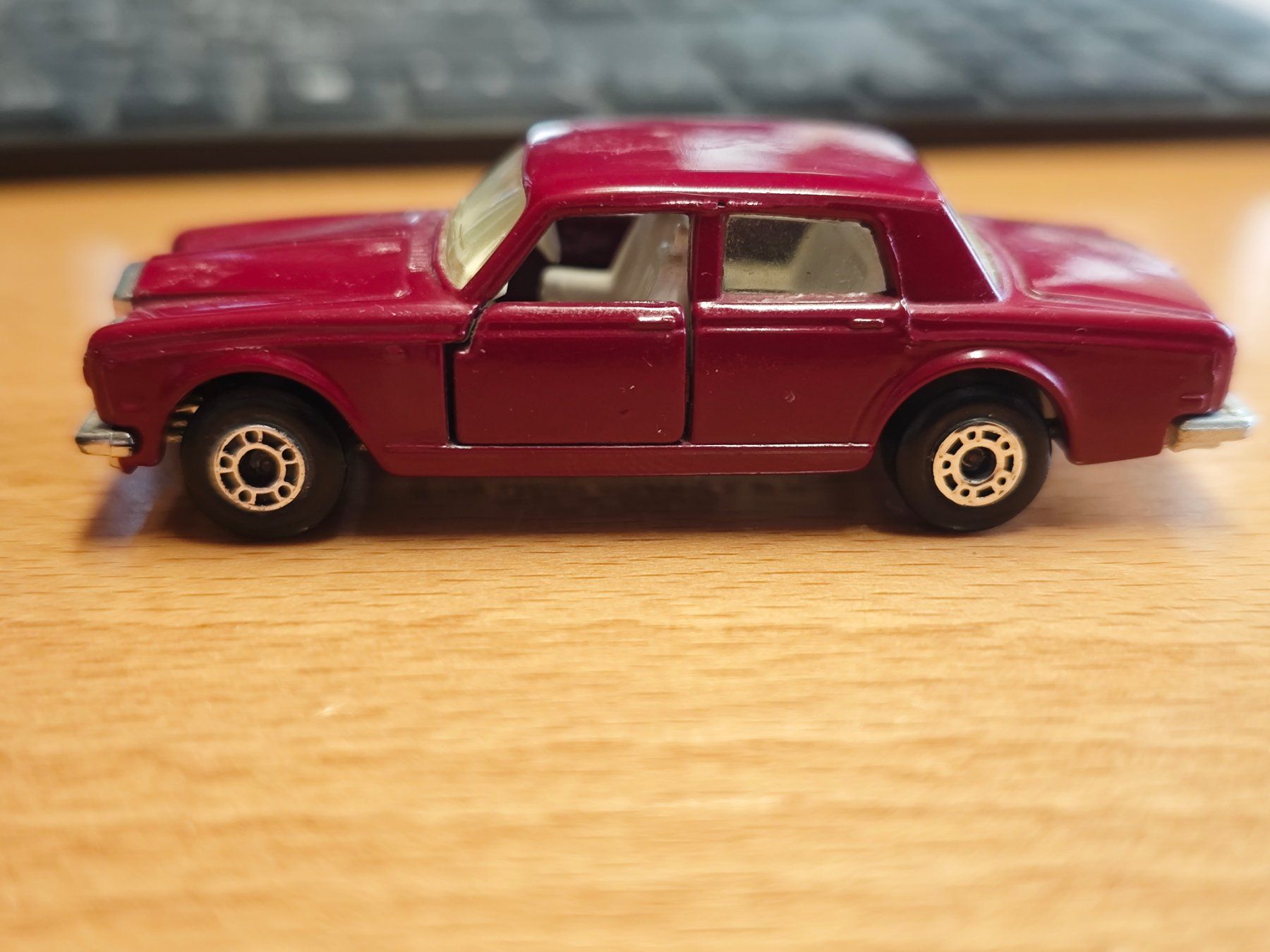 Matchbox Modellini d'auto: Rolls Royce Silver Shadow II Matchbox Lesney Superfast No.39 – Usato da Zetzwil venduto da bugkeeper