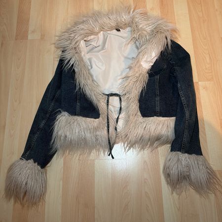 Divided Denim Jacket with Faux Fur Trim, Size EU 36