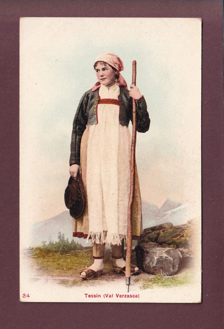 Cartoline postali: TICINO - Costume Val Verzasca – Usato da Pully venduto da nicecards
