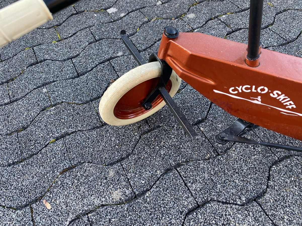 Veicoli per bambini: Cyclo Skiff Antikes Holländer-Dreirad – Usato da St. Margrethen SG venduto da Alfista_159 5