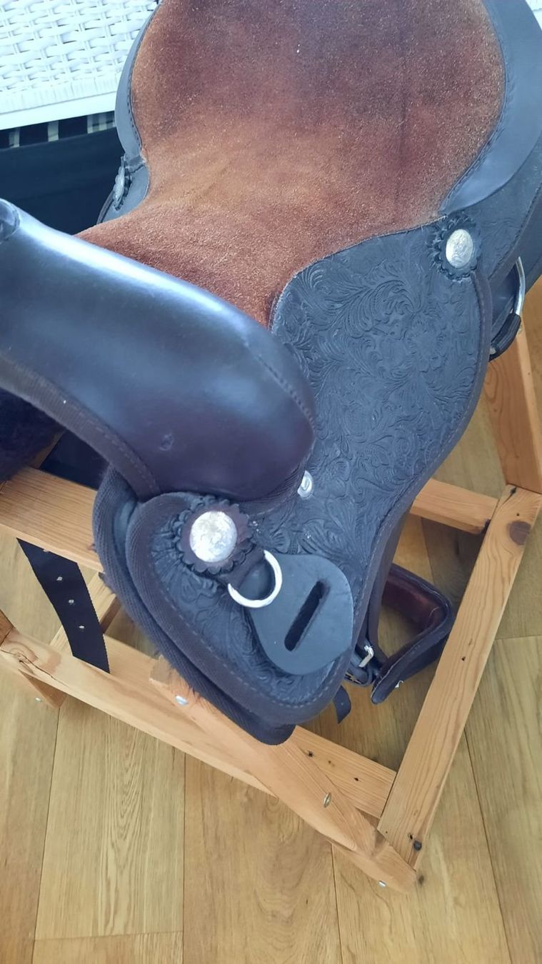 Selle & Accessori: Reitsattel mit Rollgestell – Nuovo (secondo la descrizione) da Münchenwiler venduto da Spix01 1