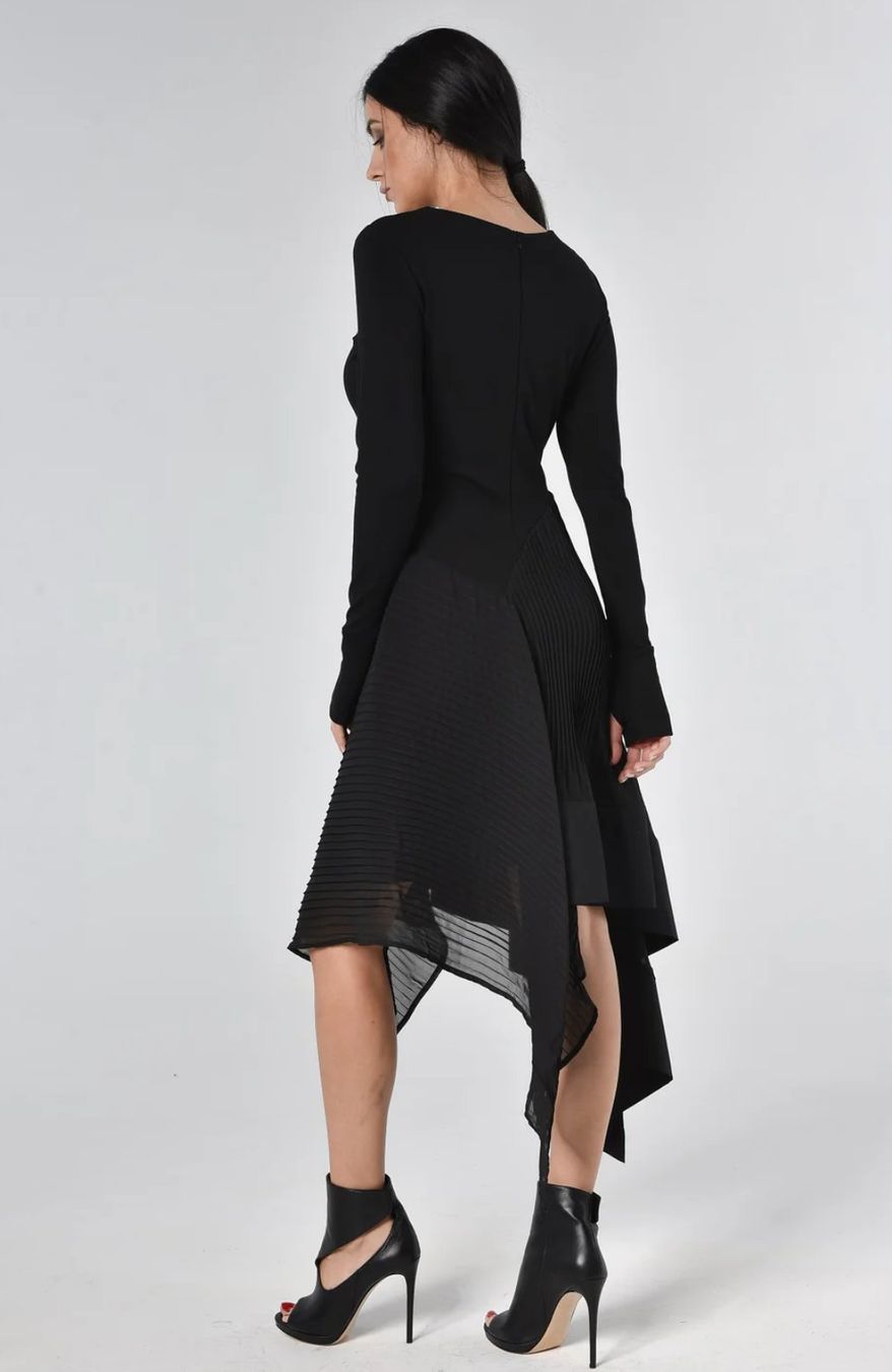 Vestiti: Handmade Designer-Kleid mit plissiertem Chiffon – Nuovo (secondo la descrizione) da Zürich venduto da Naebeli 2