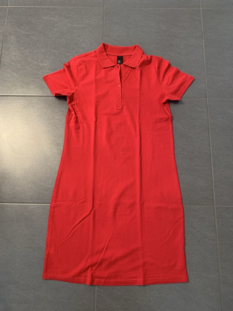 Kleider: Robe – Gebraucht aus Collombey von amina36